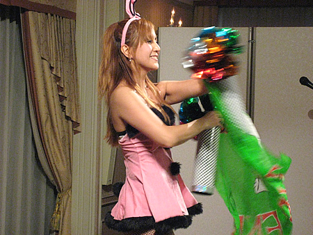 女性マジシャン