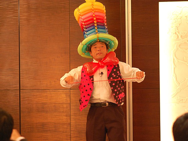 大道芸人 風船太郎 の紹介 中部 大道芸人 風船太郎 の紹介 中部