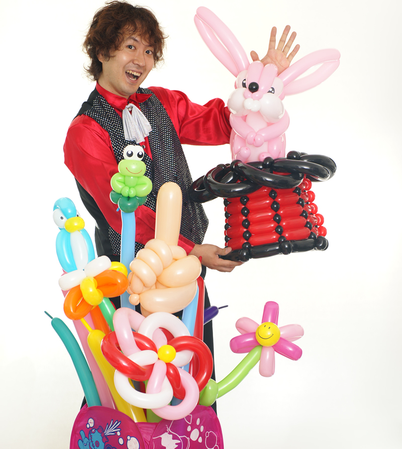 バルーンアーティスト Tomo の紹介 バルーンアート バルーンアーティスト Tomo の紹介 バルーンアート