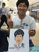 東京都国分寺市のコンタクトレンズ販売店の販促イベントで似顔絵をお描きしたお客様の男性 似顔絵をお描きした男性客