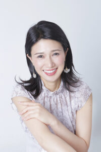 司会、MC、ナレーション業務、ナレーターコンパニオン、スタジオアナウンサーのパフォーマー