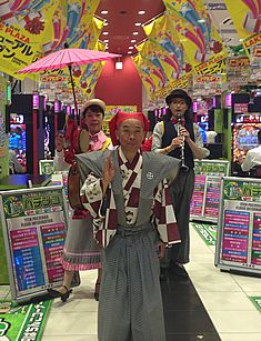 滋賀県大津市のパチンコ店に派遣したちんどん屋