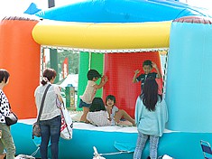 エア遊具(ふわふわ)