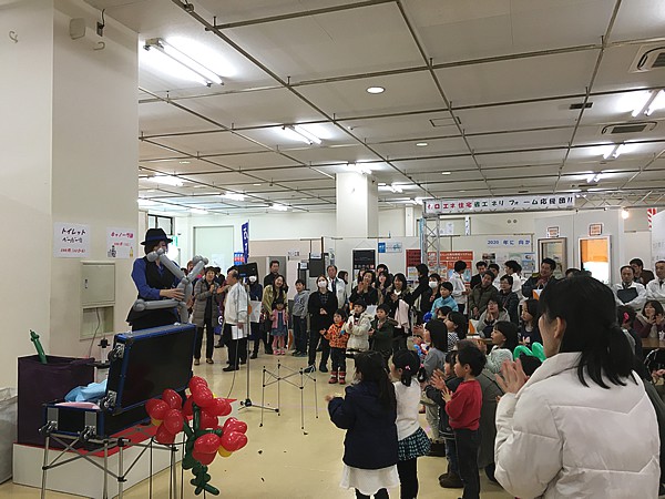 バルーンパフォーマー