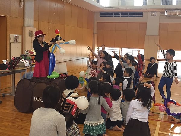 バルーンパフォーマー
