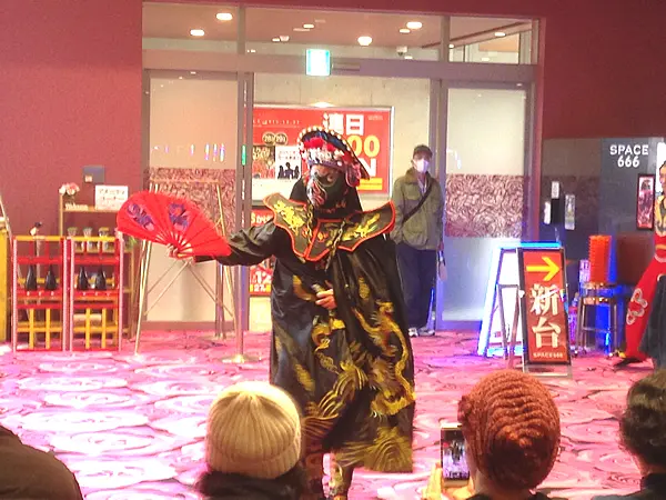 獅子舞演者
