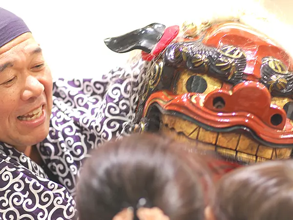 獅子舞演者