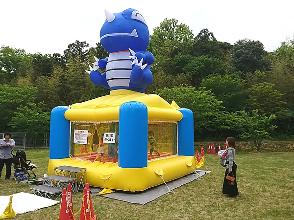 エア遊具(ふわふわ)