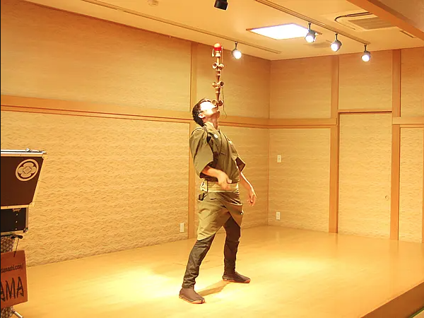 けん玉師・伊藤佑介