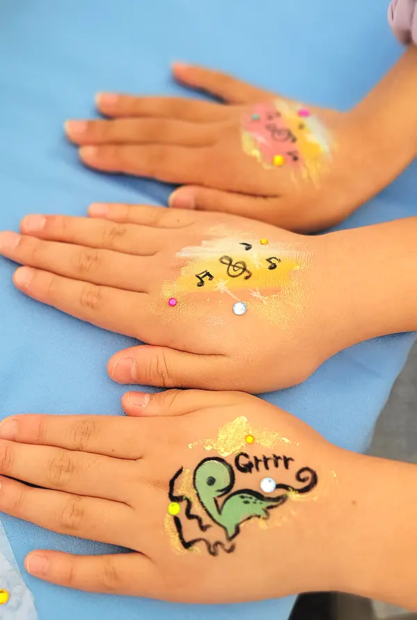 ボディペイント