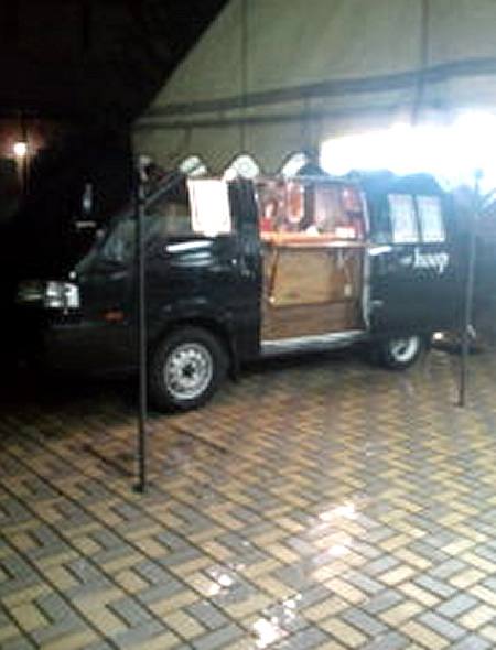 ケータリングカー