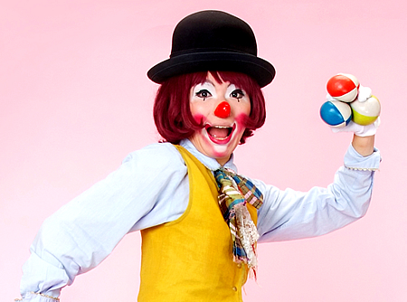 お伺いしたピエロ(クラウン)