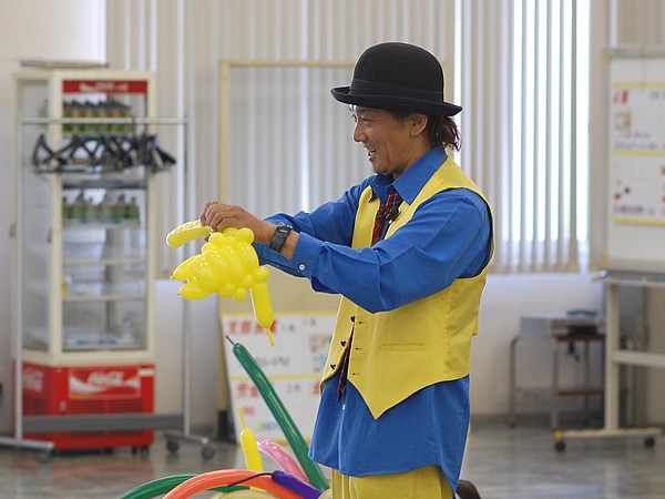 バルーンパフォーマー