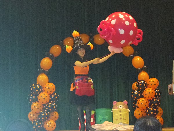 バルーンパフォーマー