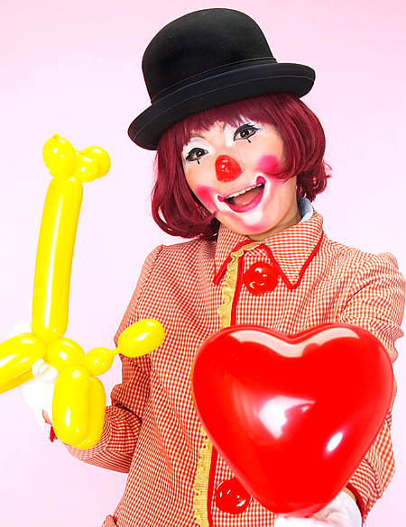 女性ピエロ(クラウン)