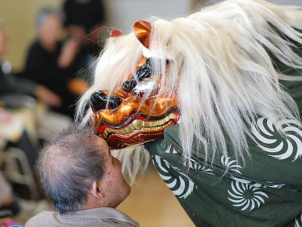 獅子舞