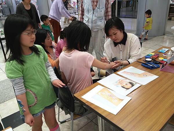 フェイスペイントイベントの様子