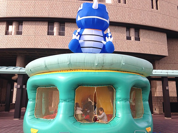 エア遊具(ふわふわ)