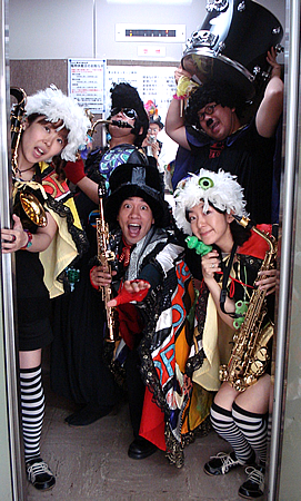 ミュージックパフォーマー