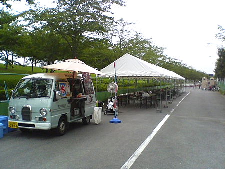 食品移動販売車