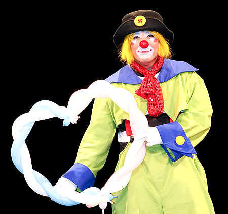 大道芸人・ピエロ（クラウン）