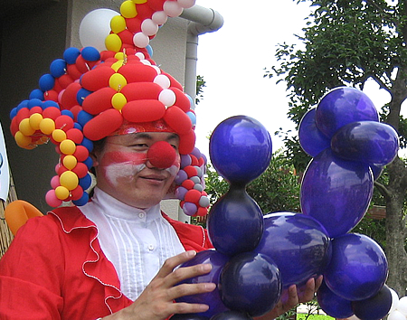 大道芸人・バルーンアート