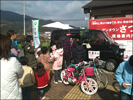 食品移動販売車・中華まん