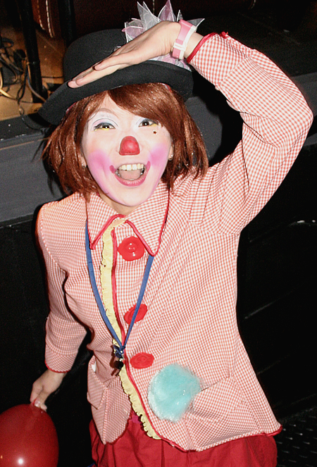 大道芸人・ピエロ（クラウン）