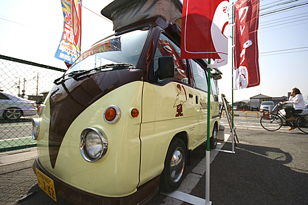 食品移動販売車