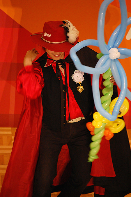 大道芸人・アキ