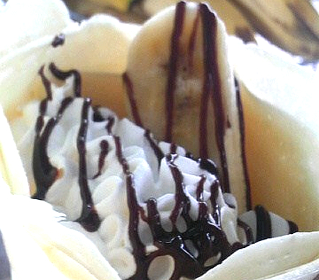 チョコ生クリームクレープ