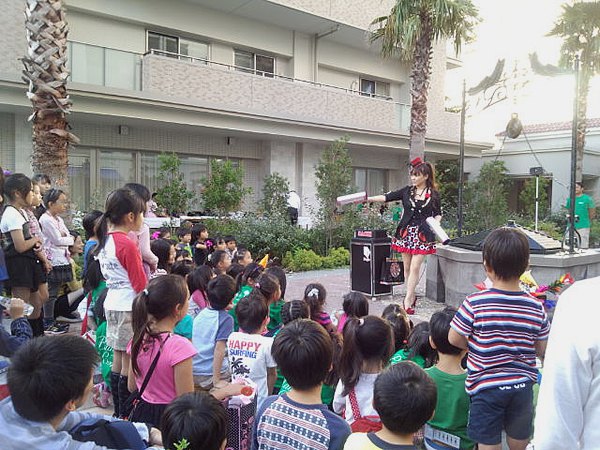 女性マジシャン