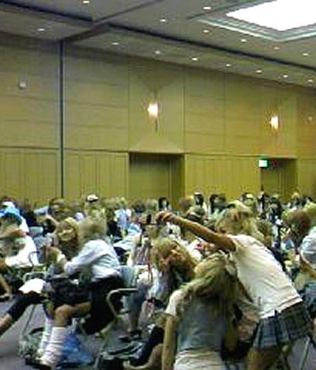 ＭＣを派遣した会場の様子