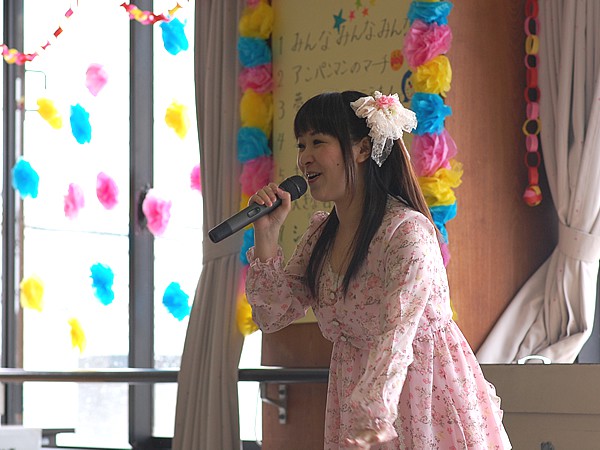 歌のお姉さん