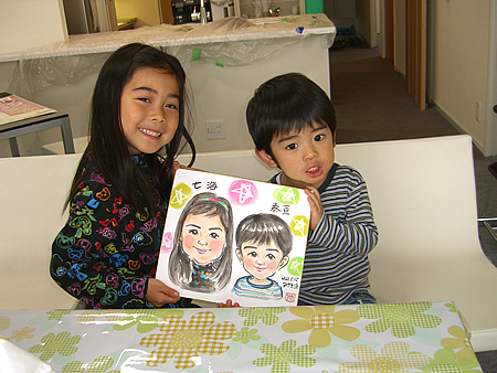 似顔絵をお描きした姉弟