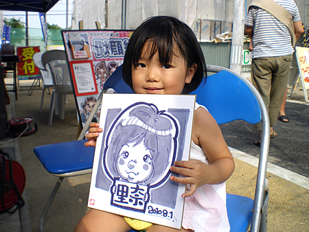 似顔絵をお描きした女の子