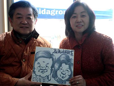 似顔絵をお描きしたご夫婦