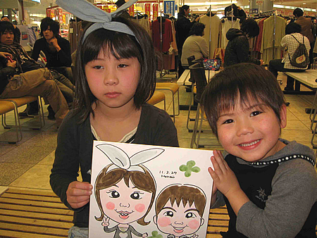 似顔絵をお描きした姉妹