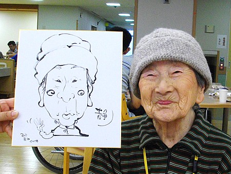 似顔絵をお描きした施設利用者さん