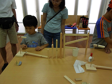 おもちゃ教室の様子