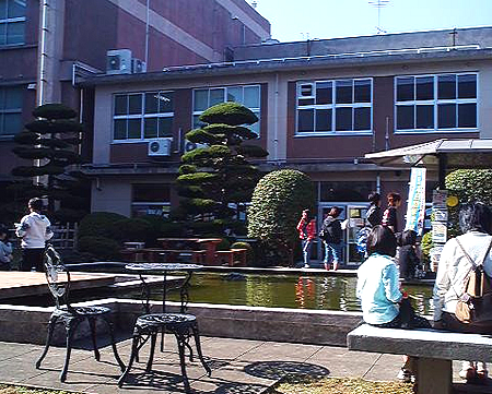 大学の様子