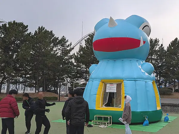 エア遊具（ふわふわ）